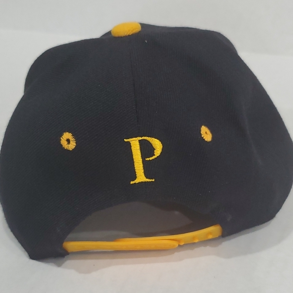 Snapback hat - Picture 3 of 6